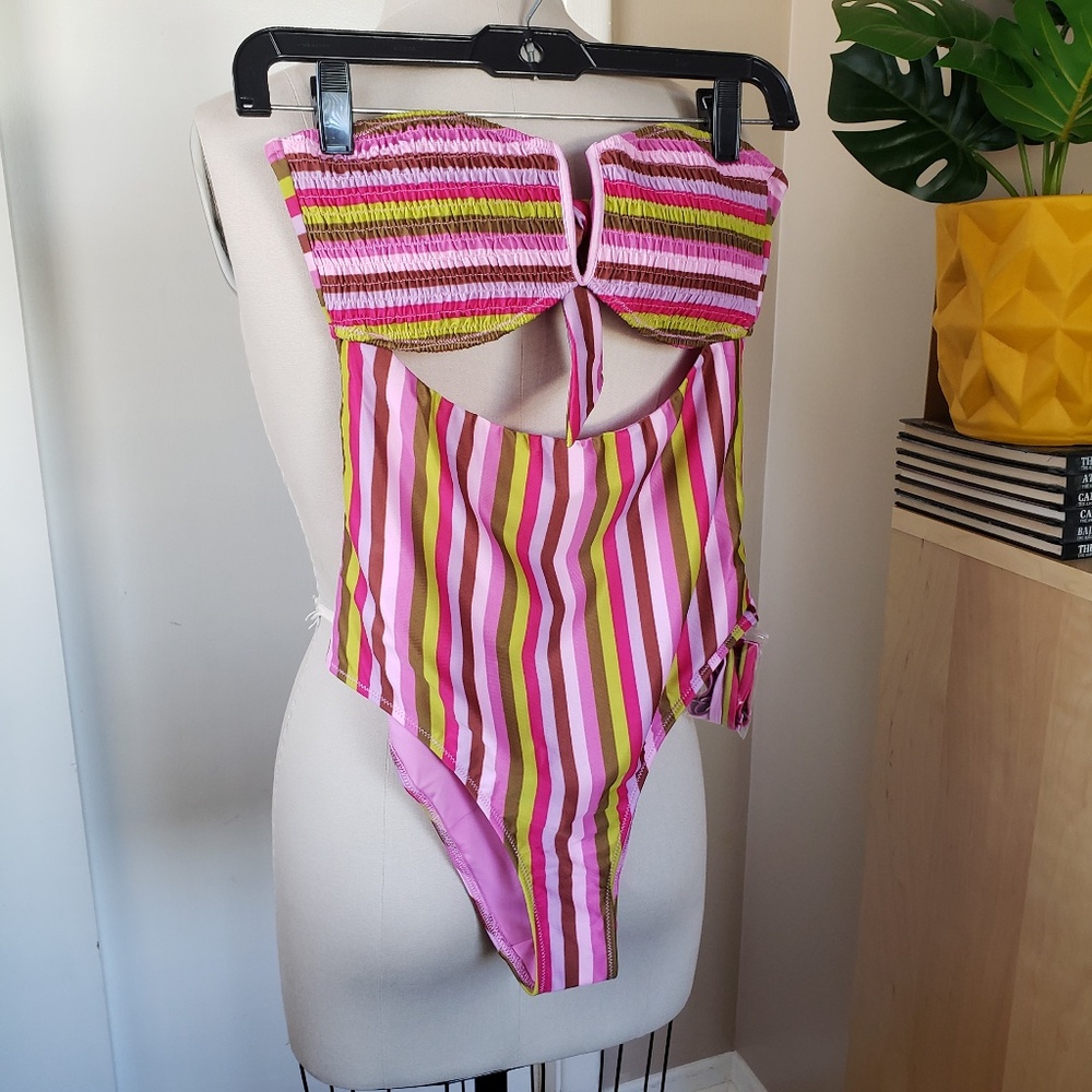 Aerie Striped Swimsuit Size Medium NEW!